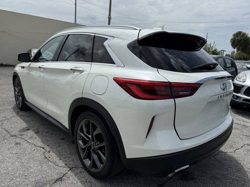 Used 2019 INFINITI QX50 Essential w/ Sensory Package AWD/4WD image 5