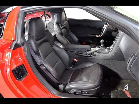 Used 2012 Chevrolet Corvette Coupe w/ 2LT Preferred Equipment Group RWD image 20
