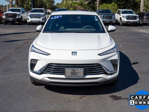 Used 2024 Buick Envista Preferred w/ Convenience II Package image 8