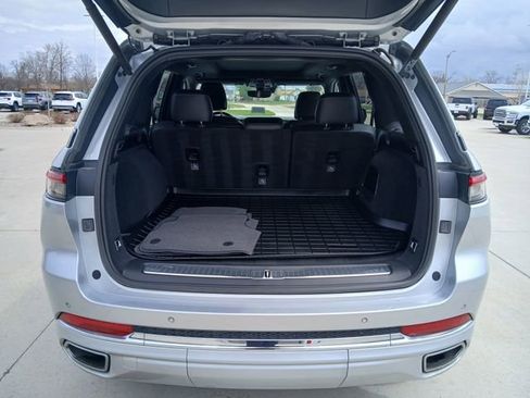 Used 2022 Jeep Grand Cherokee Overland AWD/4WD image 20