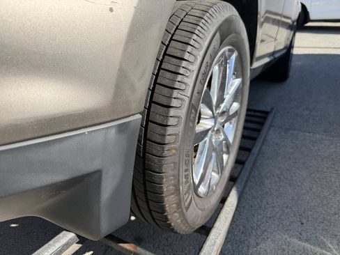 Used 2014 Ford Edge SEL w/ Equipment Group 205A FWD image 5