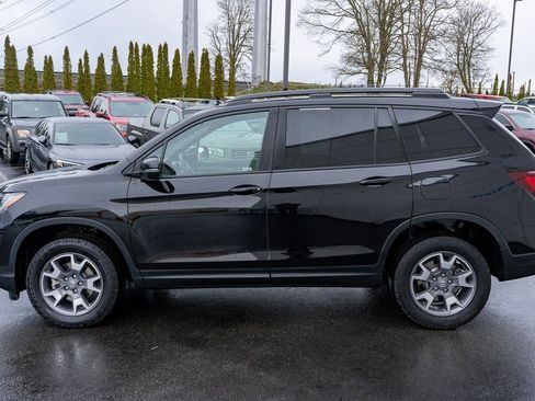 Used 2023 Honda Passport TrailSport image 8