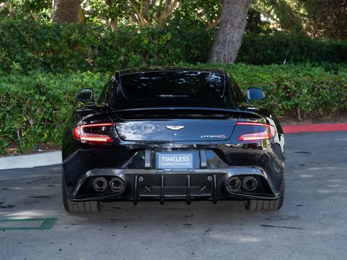 Used 2018 Aston Martin Vanquish S image 6