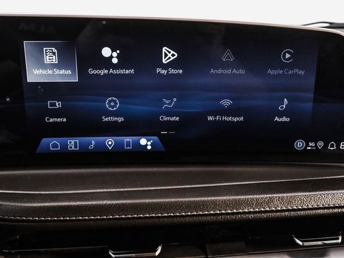 Used 2025 Cadillac XT4 Premium Luxury image 32