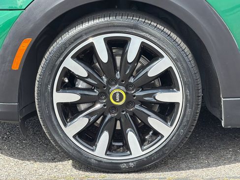 Used 2024 MINI Cooper SE image 36