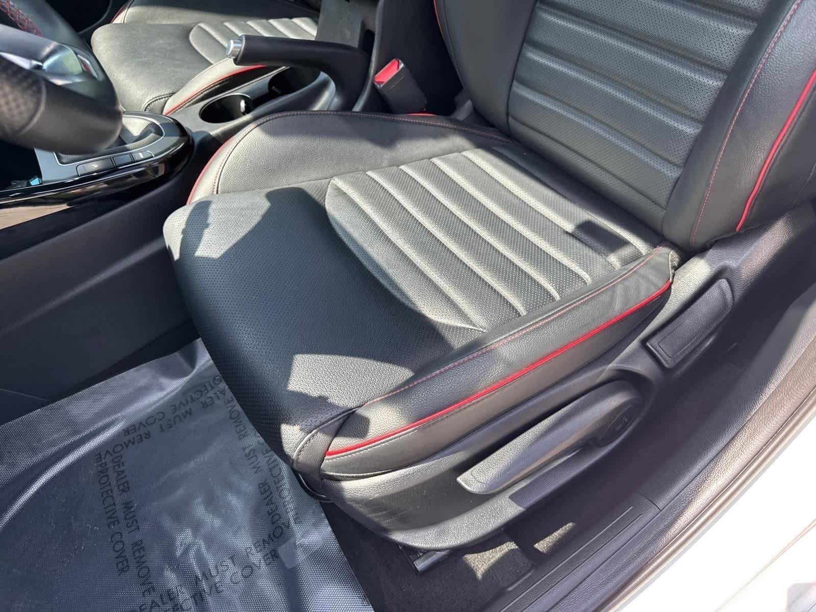 Used 2023 Kia Forte GT FWD image 17