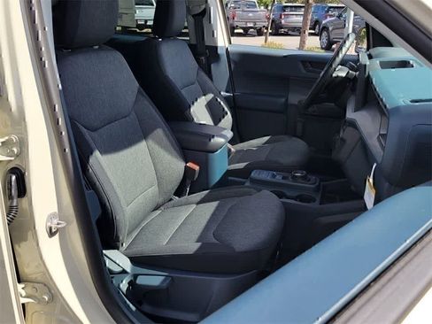 New 2025 Ford Maverick XLT w/ XLT Luxury Package AWD/4WD image 15