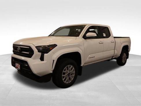 New 2026 Toyota Tacoma SR5 AWD/4WD image 5