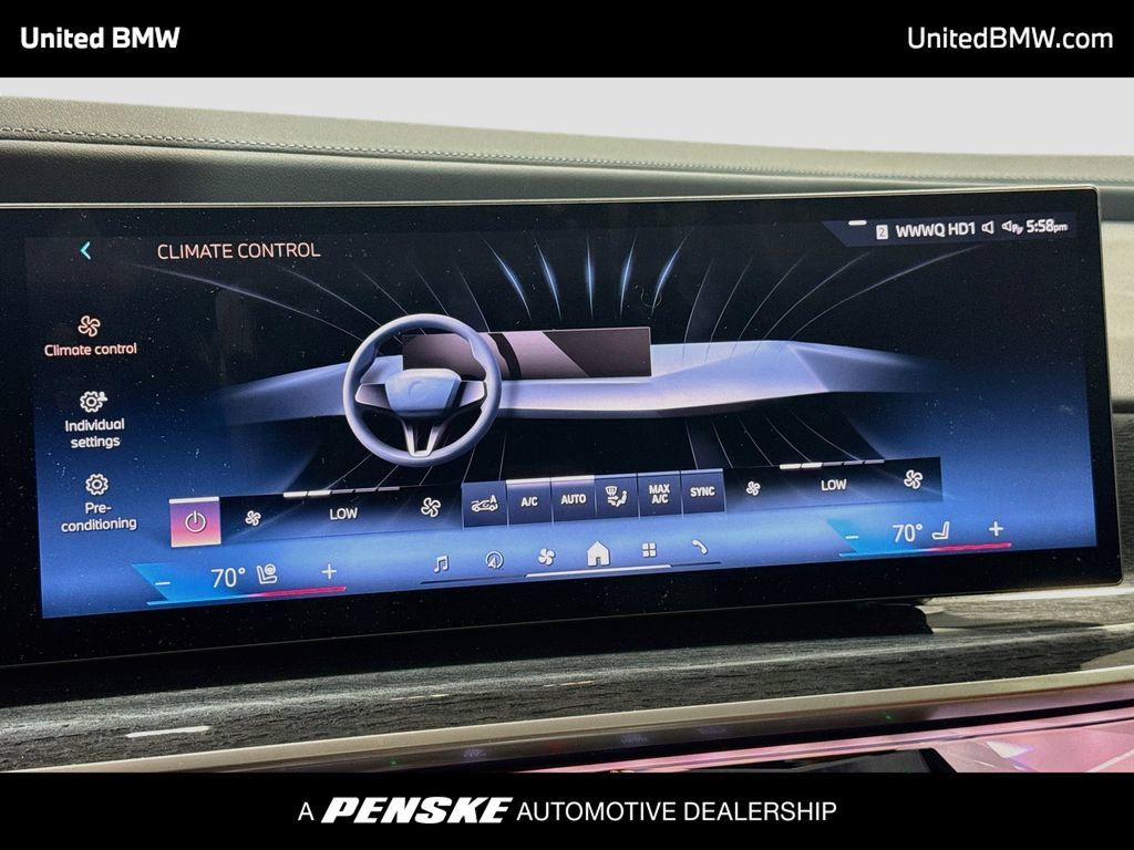 Used 2025 BMW 750e xDrive w/ Executive Package AWD/4WD image 11