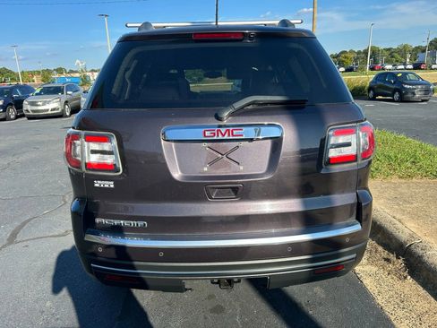 Used 2015 GMC Acadia SLT image 5