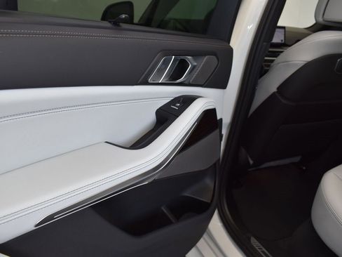 Certified 2026 BMW X5 xDrive50e image 16