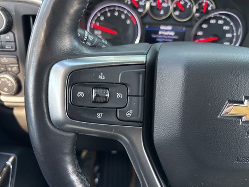 Used 2019 Chevrolet Silverado 1500 LT w/ Convenience Package image 34