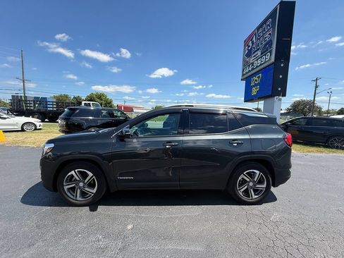 Used 2018 GMC Terrain SLT w/ Infotainment Package II FWD image 7