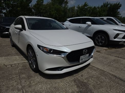 Used 2025 MAZDA MAZDA3 s FWD image 6