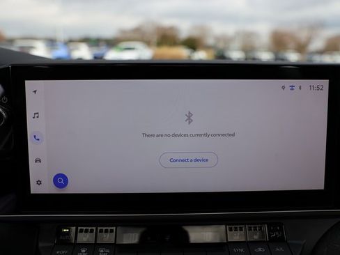 Used 2025 Toyota Camry XLE image 26