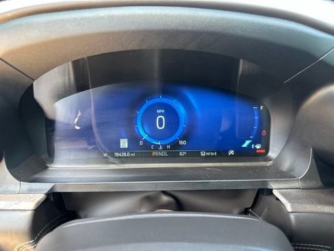 Used 2022 Ford Explorer Platinum w/ Equipment Group 601A AWD/4WD image 17