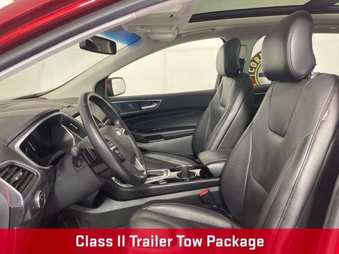 Used 2017 Ford Edge Titanium w/ Equipment Group 301A AWD/4WD image 9