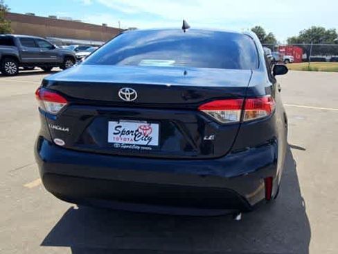 Used 2026 Toyota Corolla LE FWD image 7