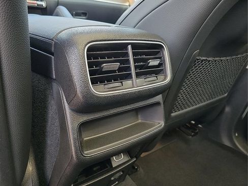 Used 2023 Mercedes-Benz GLE 350 image 13