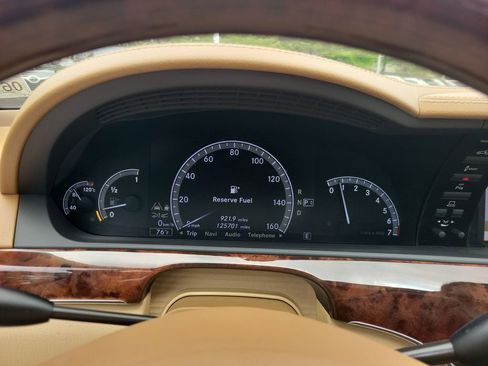 Used 2013 Mercedes-Benz S 550 4MATIC image 26