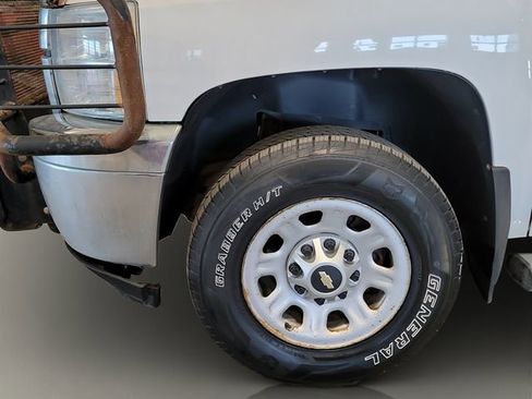Used 2012 Chevrolet Silverado 2500 W/T AWD/4WD image 39