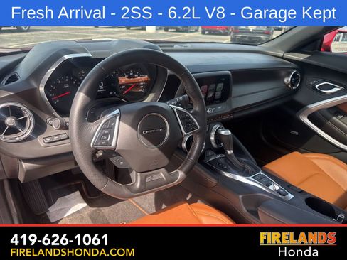 Used 2017 Chevrolet Camaro SS RWD image 21