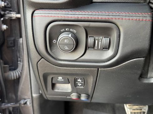 Used 2022 RAM 1500 TRX w/ TRX Level 2 Equipment Group AWD/4WD image 19