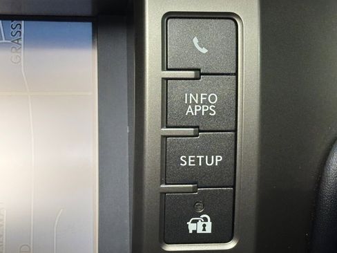 Used 2016 Lexus GX 460 image 39