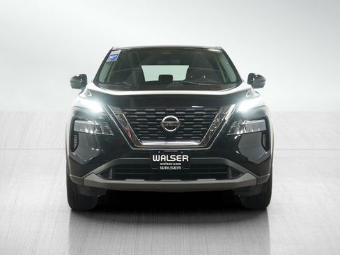 Used 2021 Nissan Rogue SV image 8