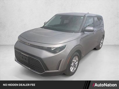 Used 2025 Kia Soul LX w/ LX Technology Package