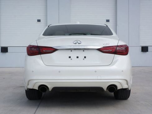 Used 2019 INFINITI Q50 Luxe w/ Essential Package (3.0T Luxe) image 11
