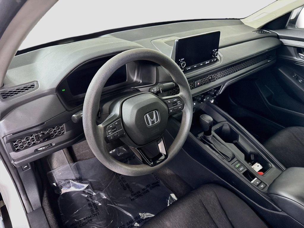 Used 2023 Honda Accord LX image 22