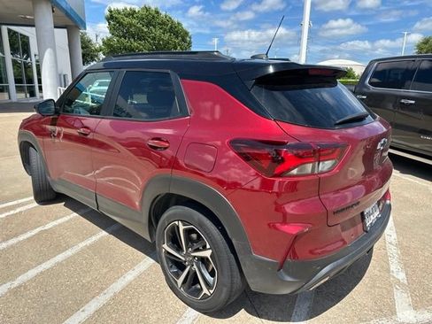 Used 2022 Chevrolet TrailBlazer RS w/ Sun and Liftgate Package FWD image 7