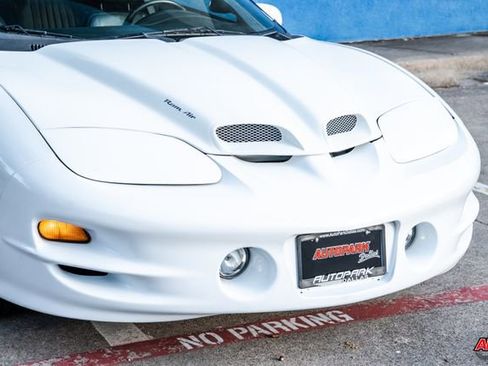 Used 2002 Pontiac Firebird Trans Am image 21