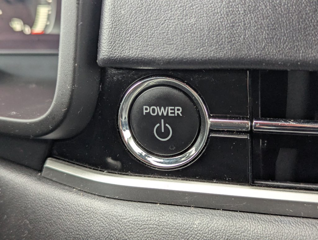 Used 2023 Mitsubishi Outlander 4WD Plug-In Hybrid image 19