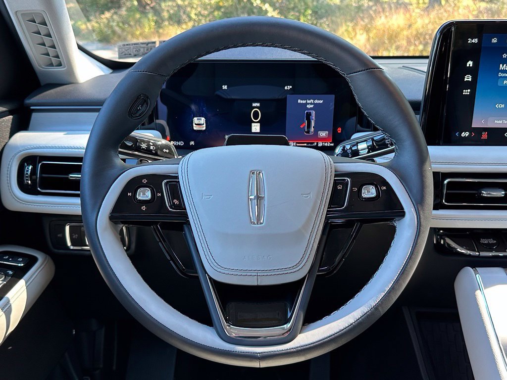 New 2027 Lincoln Aviator Reserve AWD/4WD image 8