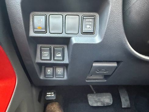 Used 2023 Nissan Frontier PRO-4X w/ Pro Convenience Package AWD/4WD image 15