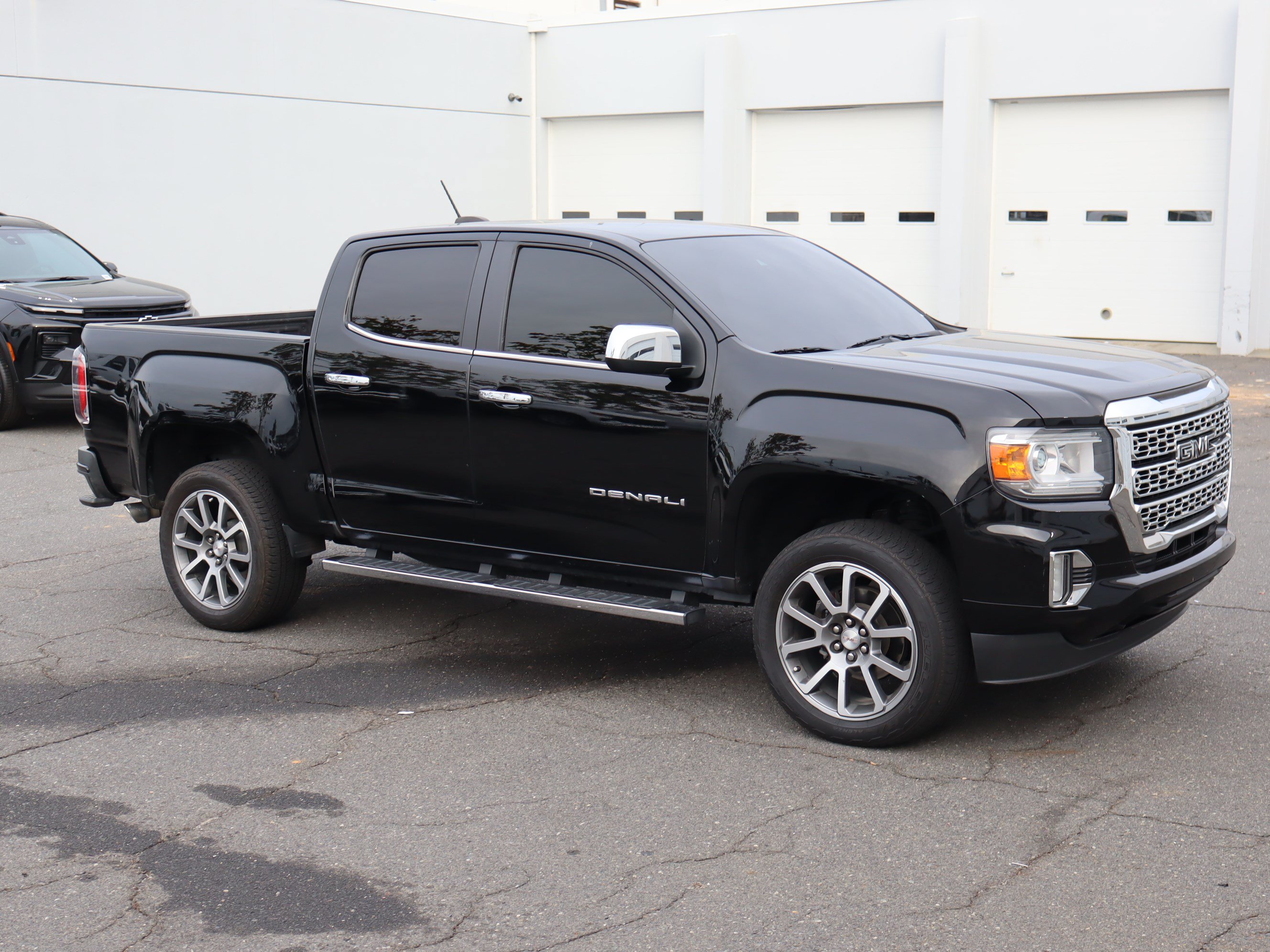Used 2022 GMC Canyon Denali AWD/4WD image 13