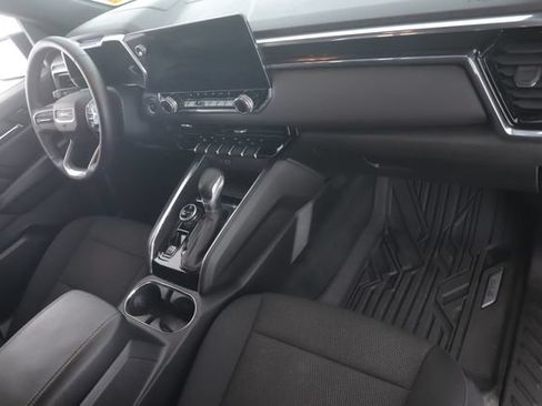 Used 2024 GMC Canyon Elevation w/ Convenience Package AWD/4WD image 28