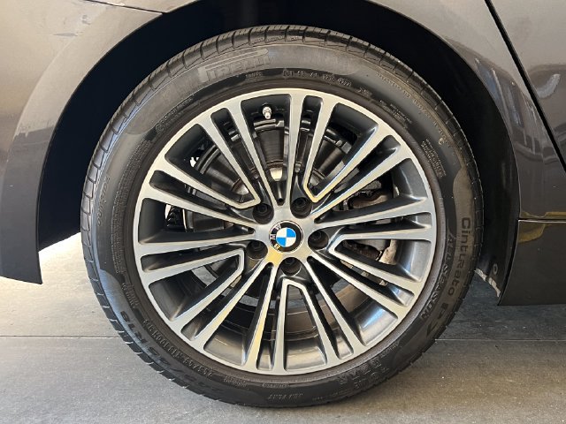 Used 2017 BMW 530i RWD image 11