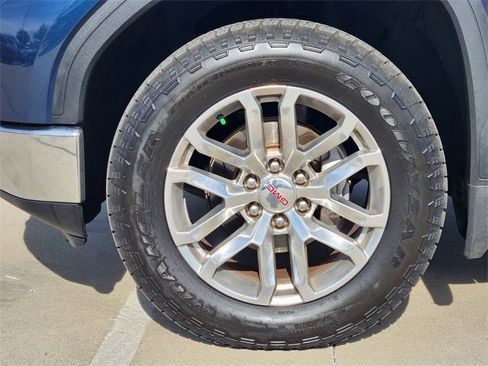 Used 2019 GMC Sierra 1500 SLE w/ SLE Value Package image 22