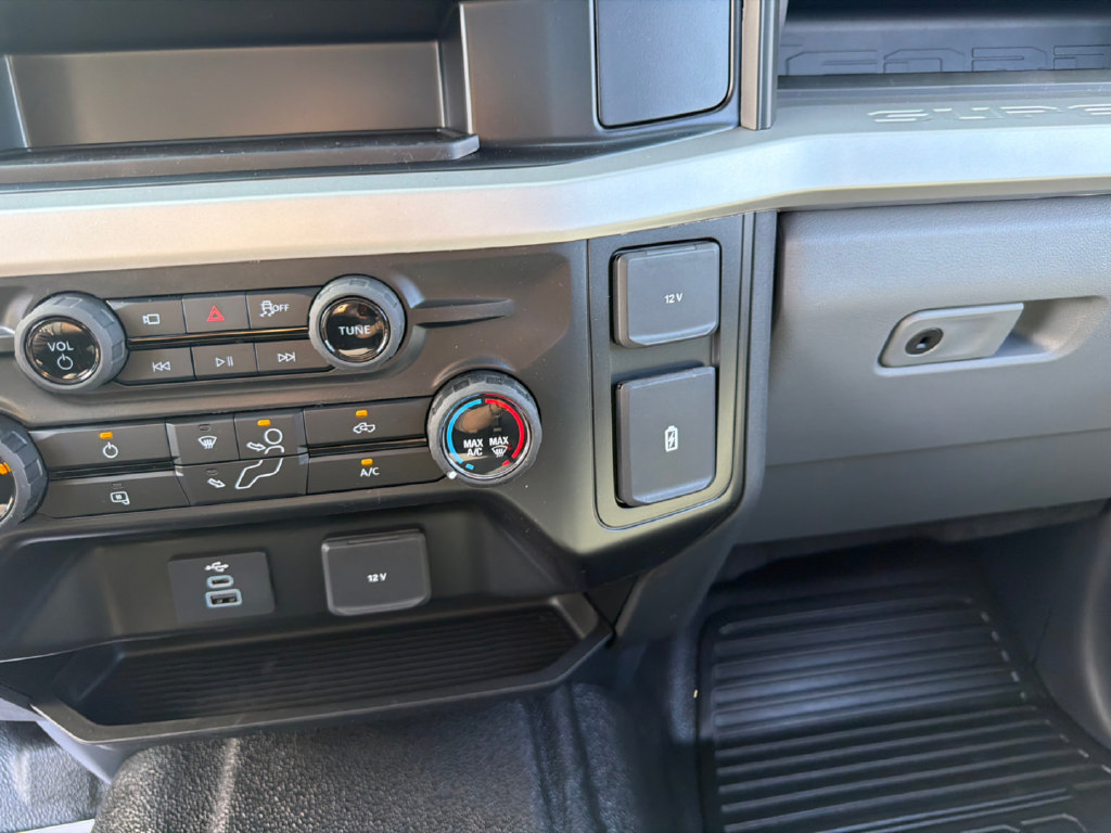 New 2027 Ford F250 XL w/ 360-Degree Camera Package AWD/4WD image 29