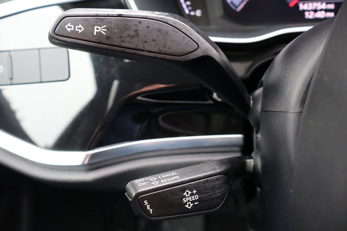Used 2019 Audi Q3 2.0T Premium AWD/4WD image 32