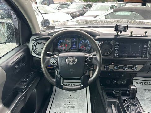 Used 2020 Toyota Tacoma SR AWD/4WD image 21