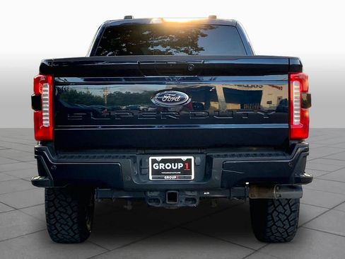 Used 2023 Ford F250 XLT w/ XLT Premium Package AWD/4WD image 5