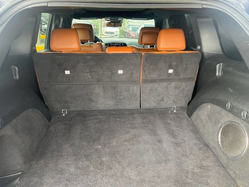 Used 2020 Jeep Grand Cherokee SRT image 16