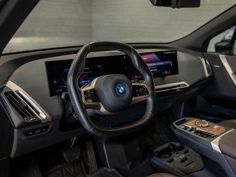Used 2023 BMW iX xDrive50 w/ Premium Package image 16