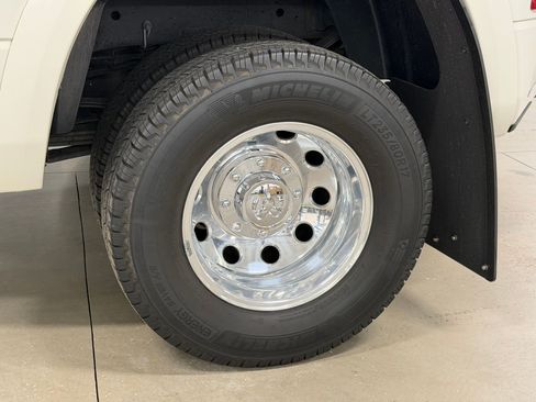 Used 2018 RAM 3500 Laramie AWD/4WD image 32
