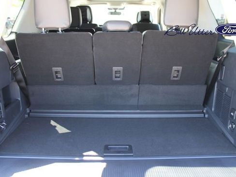 New 2026 Ford Expedition Platinum image 6