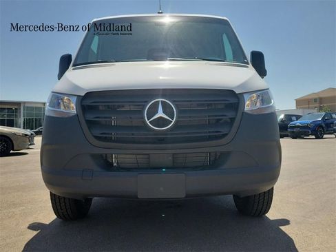 New 2025 Mercedes-Benz Sprinter 2500 image 10